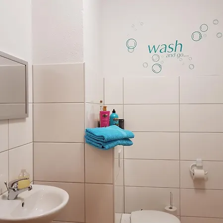 Einfach Und Zentral ארפורט