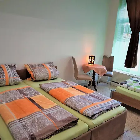 Einfach Und Zentral *